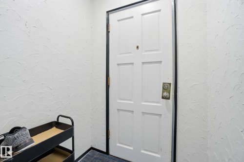 11514 92 Street, Edmonton, AB - Indoor Photo Showing Other Room