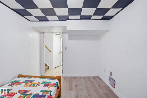 11514 92 Street, Edmonton, AB - Indoor Photo Showing Other Room