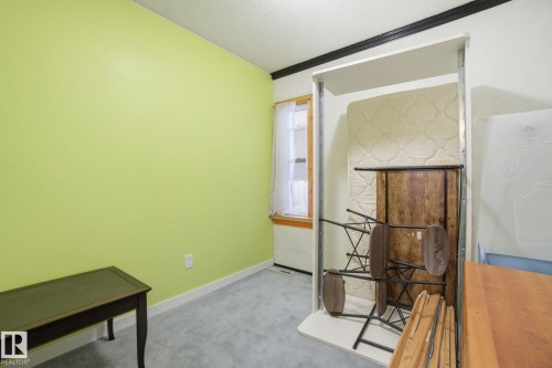 11514 92 Street, Edmonton, AB - Indoor Photo Showing Other Room