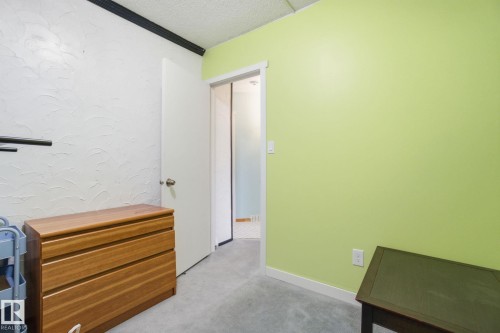11514 92 Street, Edmonton, AB - Indoor Photo Showing Other Room