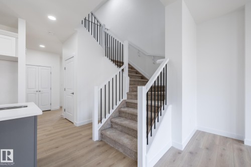 5025 Cawsey Link, Edmonton, AB - Indoor Photo Showing Other Room