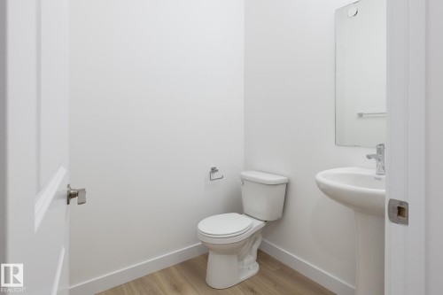 5025 Cawsey Link, Edmonton, AB - Indoor Photo Showing Bathroom