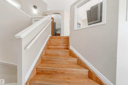 510 Wiseman Lane, Edmonton, AB - Indoor Photo Showing Other Room