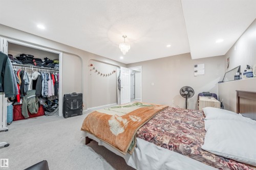 510 Wiseman Lane, Edmonton, AB - Indoor Photo Showing Bedroom