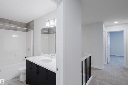 362 Bluff Cove, Leduc, AB - Indoor Photo Showing Bathroom