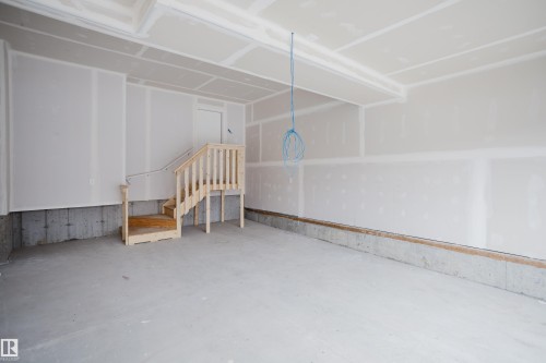 362 Bluff Cove, Leduc, AB - Indoor Photo Showing Other Room