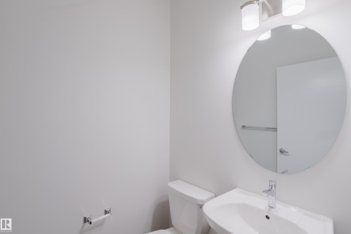 362 Bluff Cove, Leduc, AB - Indoor Photo Showing Bathroom