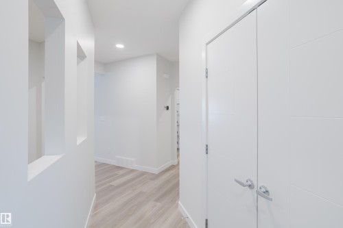 362 Bluff Cove, Leduc, AB - Indoor Photo Showing Other Room