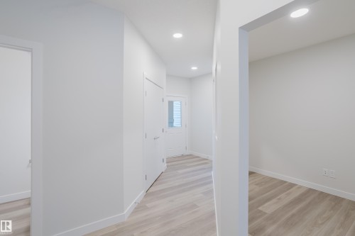 362 Bluff Cove, Leduc, AB - Indoor Photo Showing Other Room