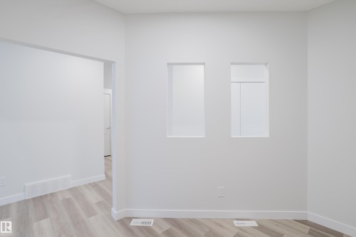 362 Bluff Cove, Leduc, AB - Indoor Photo Showing Other Room
