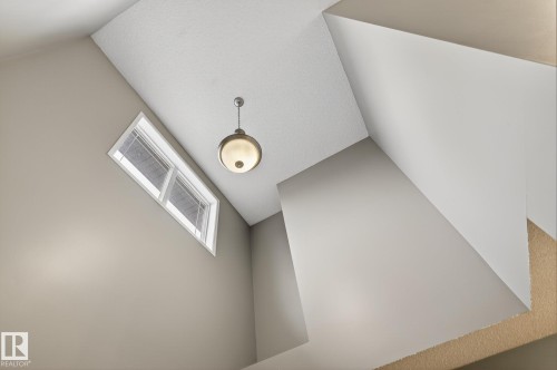 15726 141 Street Nw, Edmonton, AB - Indoor Photo Showing Other Room