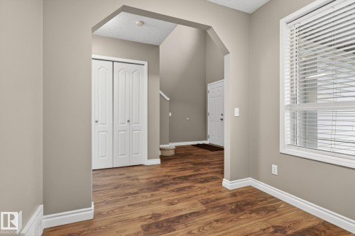 15726 141 Street Nw, Edmonton, AB - Indoor Photo Showing Other Room