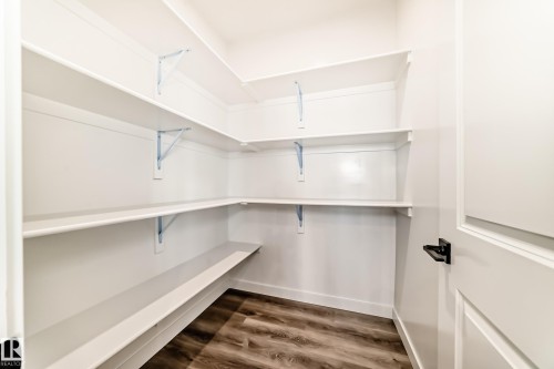 14 Tenuto Link, Spruce Grove, AB - Indoor With Storage