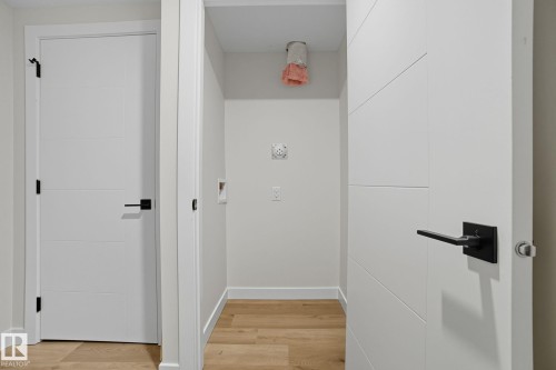 9007 153 Street, Edmonton, AB - Indoor Photo Showing Other Room