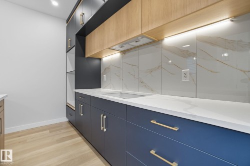 9007 153 Street, Edmonton, AB - Indoor