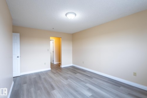 404 11446 40 Avenue, Edmonton, AB - Indoor Photo Showing Other Room