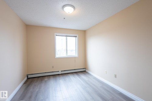 404 11446 40 Avenue, Edmonton, AB - Indoor Photo Showing Other Room
