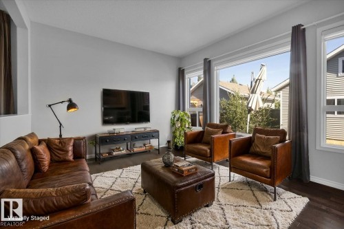 2223 76 Street, Edmonton, AB - Indoor Photo Showing Living Room