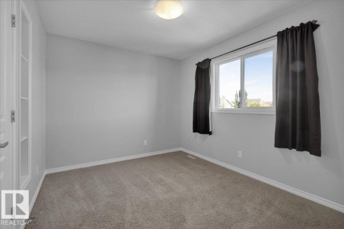 2223 76 Street, Edmonton, AB - Indoor Photo Showing Other Room