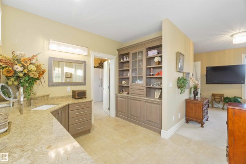 50344 Rge Rd 243, Rural Leduc County, AB - Indoor