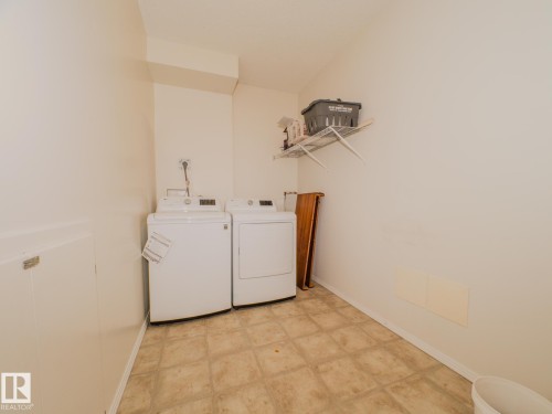 209 12111 51 Avenue, Edmonton, AB - Indoor Photo Showing Laundry Room
