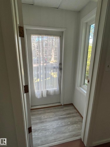 10657 64 Avenue, Edmonton, AB - Indoor Photo Showing Other Room