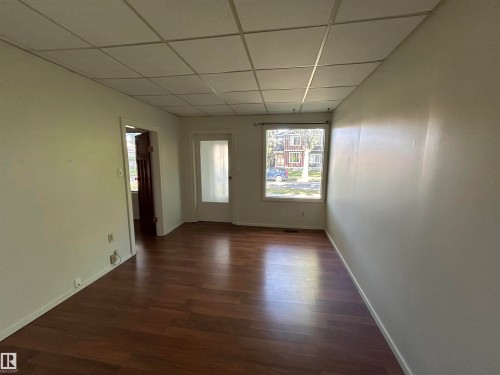 10657 64 Avenue, Edmonton, AB - Indoor Photo Showing Other Room