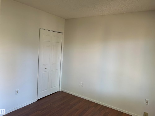 10657 64 Avenue, Edmonton, AB - Indoor Photo Showing Other Room