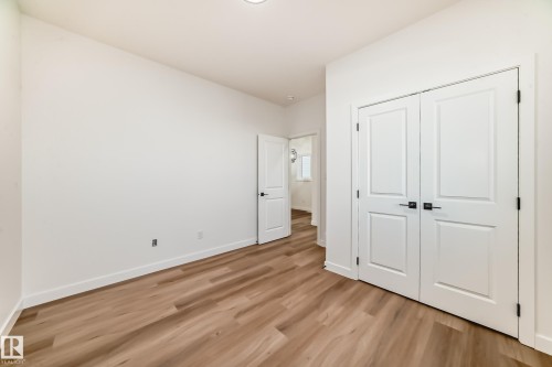 24 Westwyck Link, Spruce Grove, AB - Indoor Photo Showing Other Room