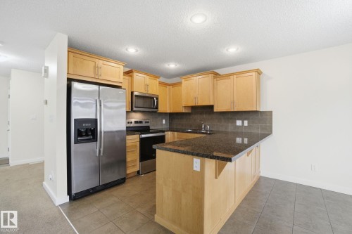 5324 165 Avenue, Edmonton, AB - Indoor Photo Showing Kitchen With Stainless Steel Kitchen