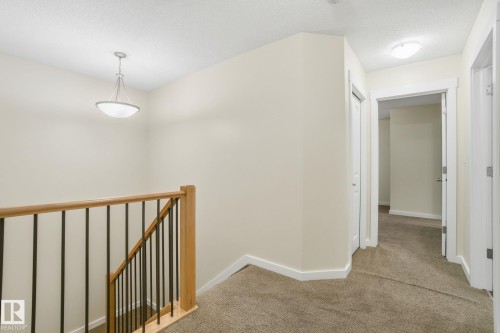 5324 165 Avenue, Edmonton, AB - Indoor Photo Showing Other Room