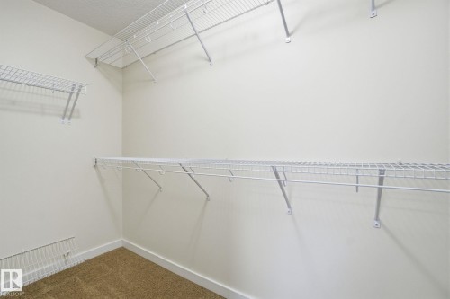 5324 165 Avenue, Edmonton, AB - Indoor With Storage
