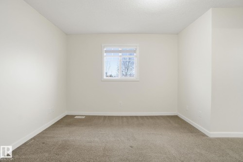 5324 165 Avenue, Edmonton, AB - Indoor Photo Showing Other Room