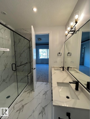 11708 126 Street, Edmonton, AB - Indoor