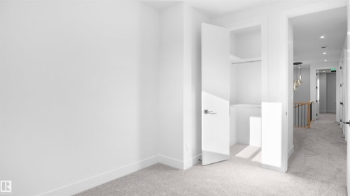 11708 126 Street, Edmonton, AB - Indoor Photo Showing Other Room