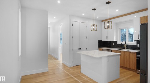 11708 126 Street, Edmonton, AB - Indoor Photo Showing Kitchen