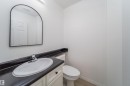 30 130 Hyndman Crescent Nw, Edmonton, AB  - Indoor Photo Showing Bathroom 