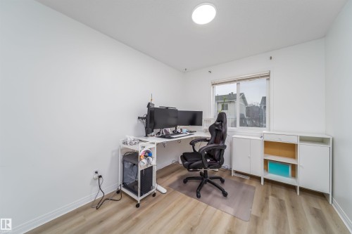 30 130 Hyndman Crescent Nw, Edmonton, AB - Indoor Photo Showing Office