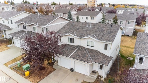 30 130 Hyndman Crescent Nw, Edmonton, AB - Outdoor