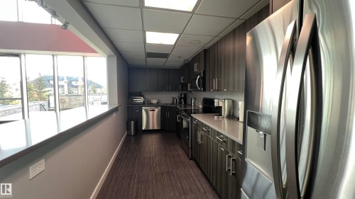 1225 5151 Windermere Boulevard, Edmonton, AB - Indoor Photo Showing Kitchen With Stainless Steel Kitchen With Upgraded Kitchen