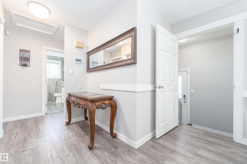 14815 78 Street, Edmonton, AB - Indoor Photo Showing Other Room