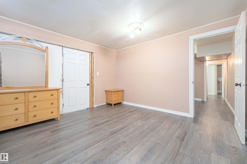 14815 78 Street, Edmonton, AB - Indoor Photo Showing Other Room