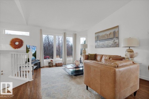 3635 44 Street, Edmonton, AB - Indoor Photo Showing Living Room