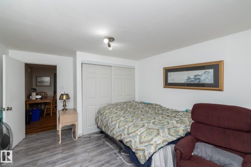 3418 120 Avenue, Edmonton, AB - Indoor Photo Showing Bedroom