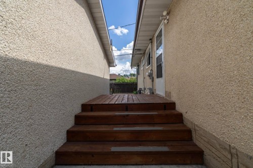 3418 120 Avenue, Edmonton, AB - 