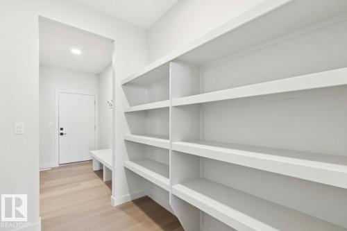 5013 Cawsey Link Sw, Edmonton, AB - Indoor With Storage