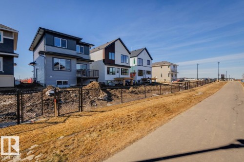 5013 Cawsey Link Sw, Edmonton, AB - Outdoor