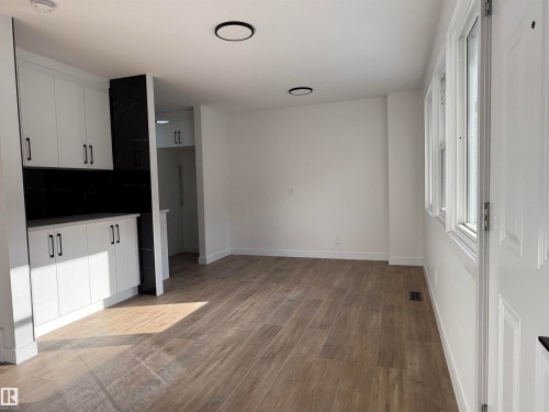 713 Village On The Green, Edmonton, AB - Indoor Photo Showing Other Room