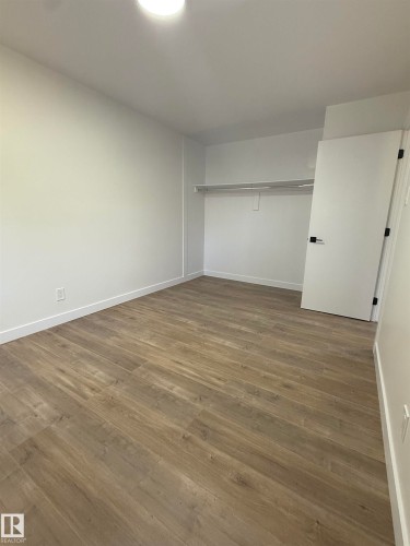 713 Village On The Green, Edmonton, AB - Indoor Photo Showing Other Room