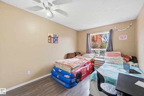 201 9010 106 Avenue, Edmonton, AB - Indoor Photo Showing Bedroom
